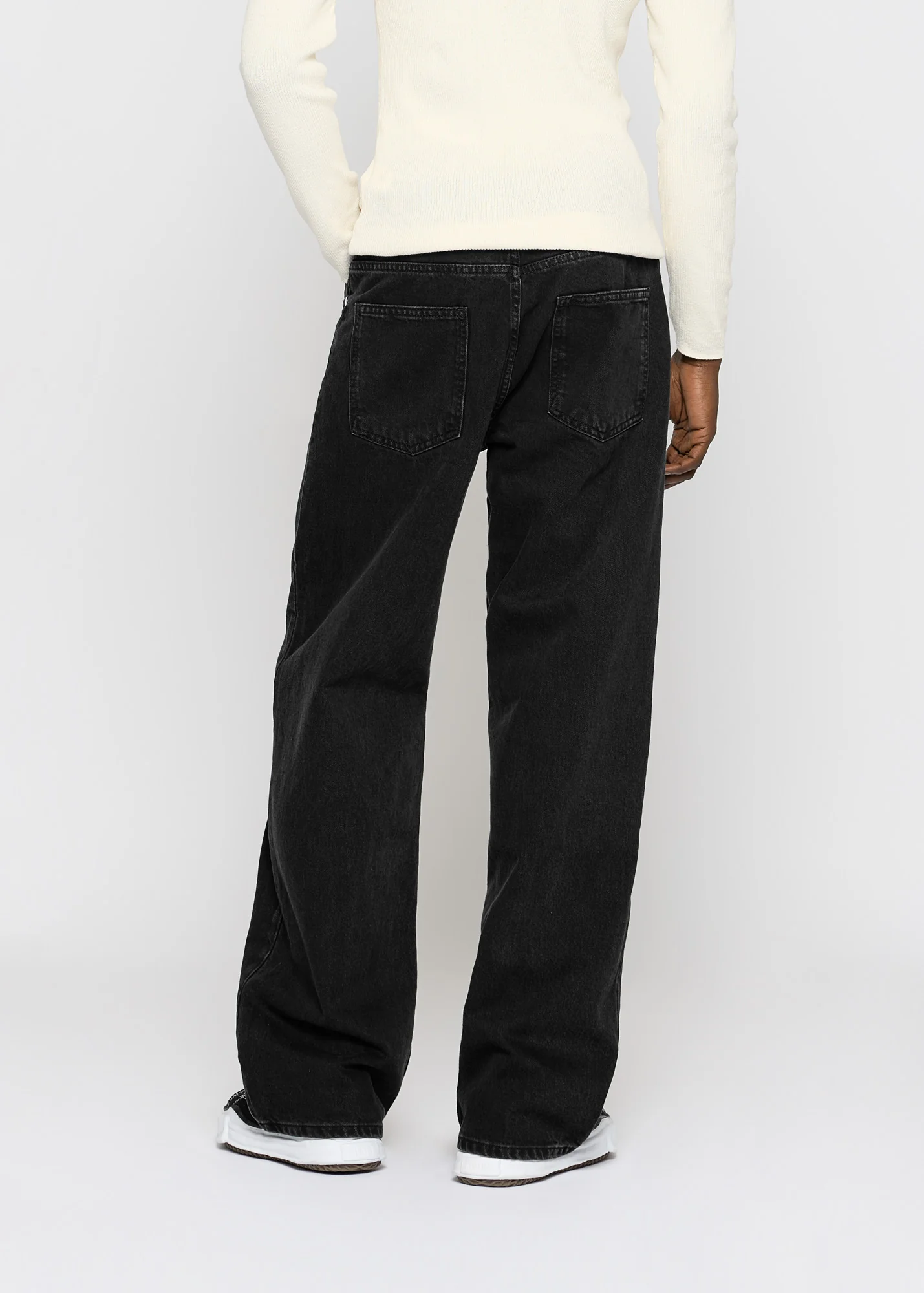 Vince Baggy Jeans - Image 6