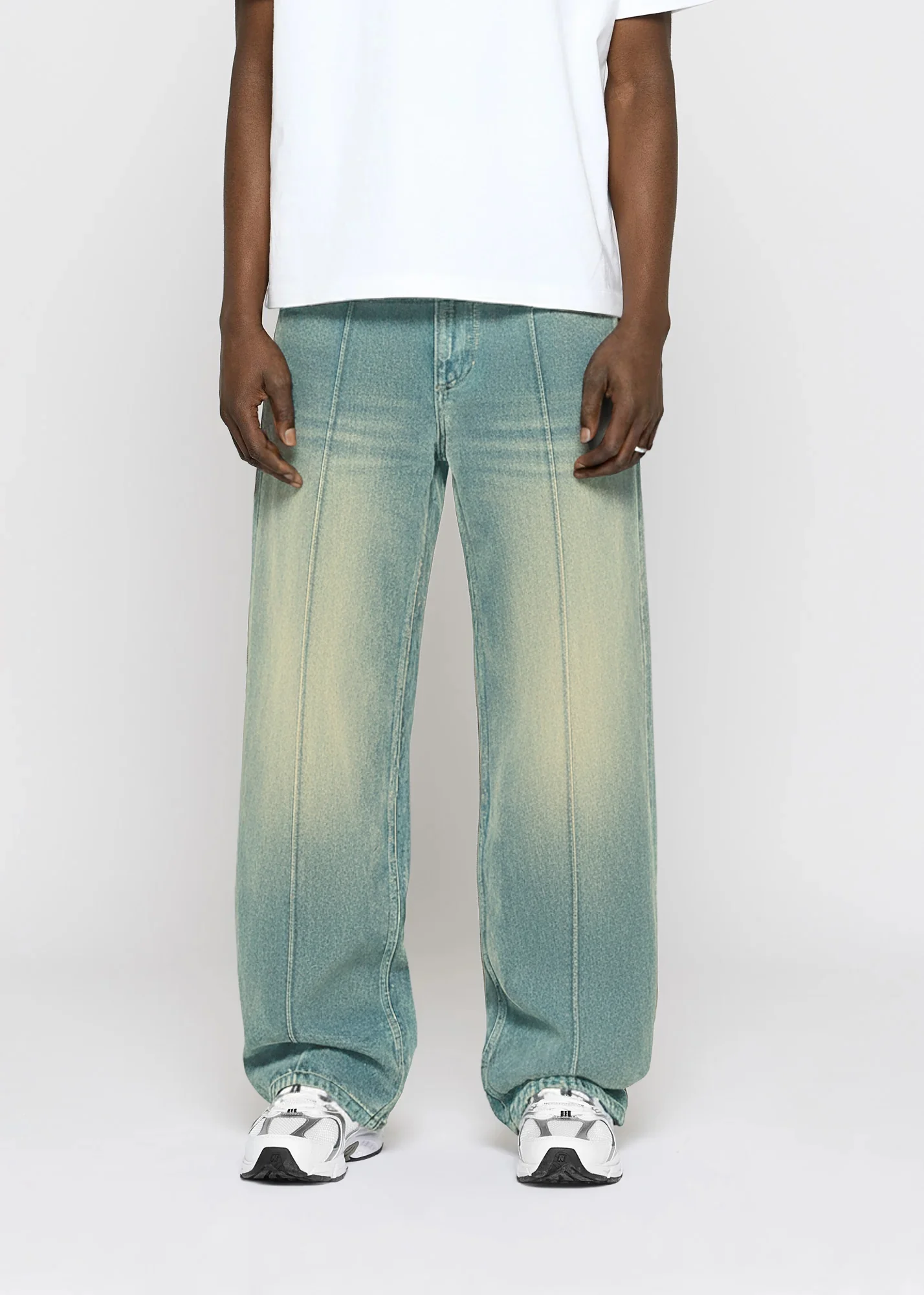 Baggy Fit Jeans - Image 3