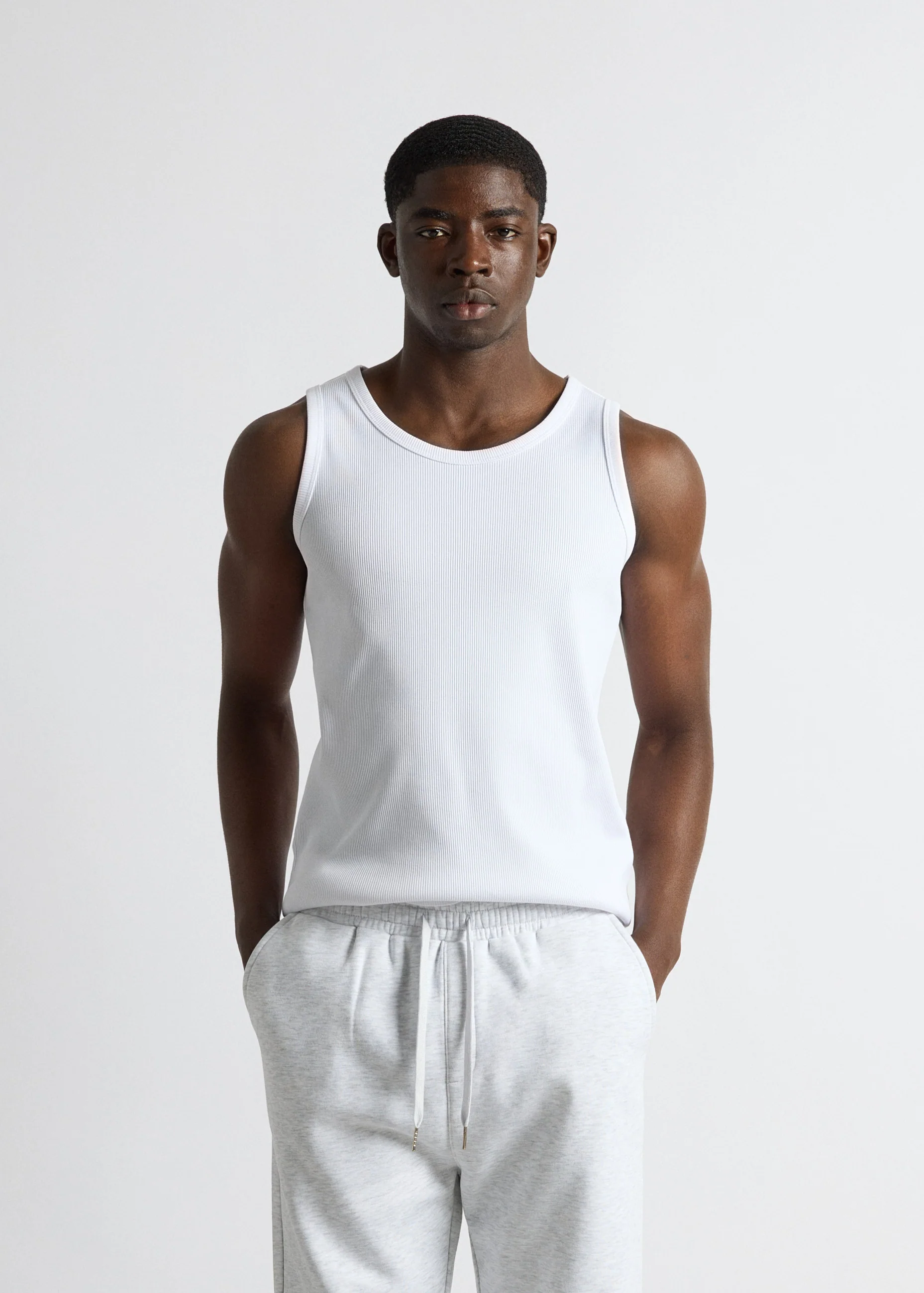 Basic Tank Top - Image 4