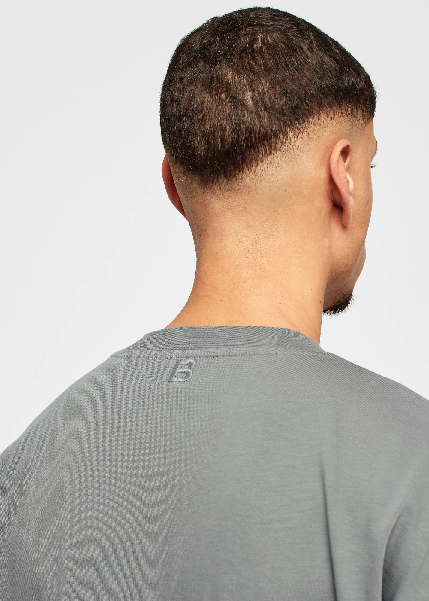 Oversized Basic T-Shirt - Image 5