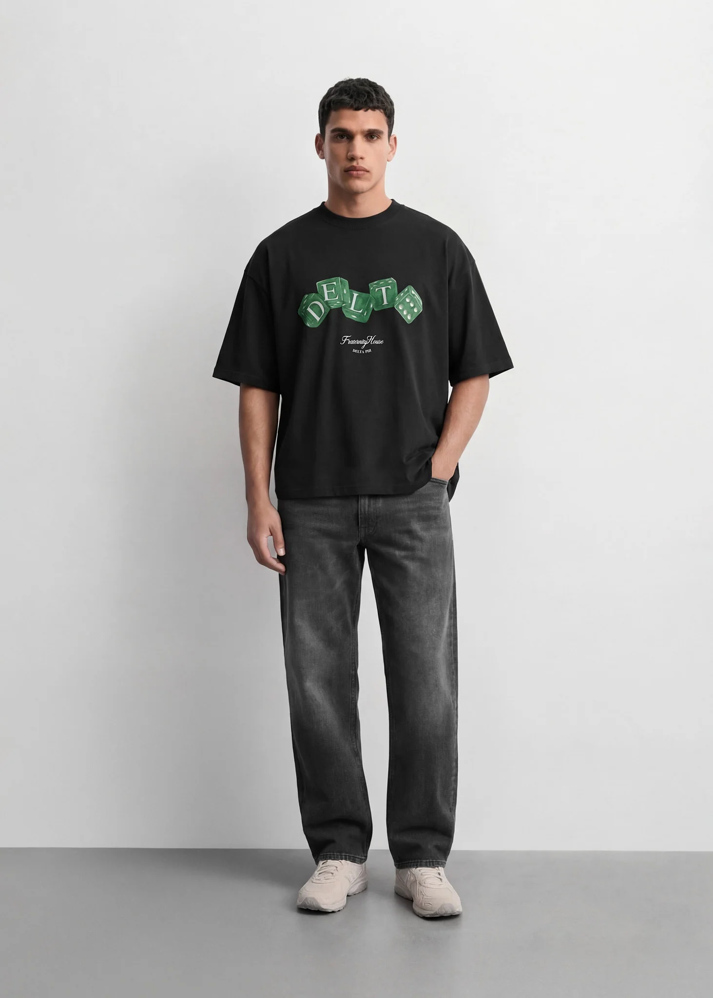 Oversize T-Shirt Dice - Image 5