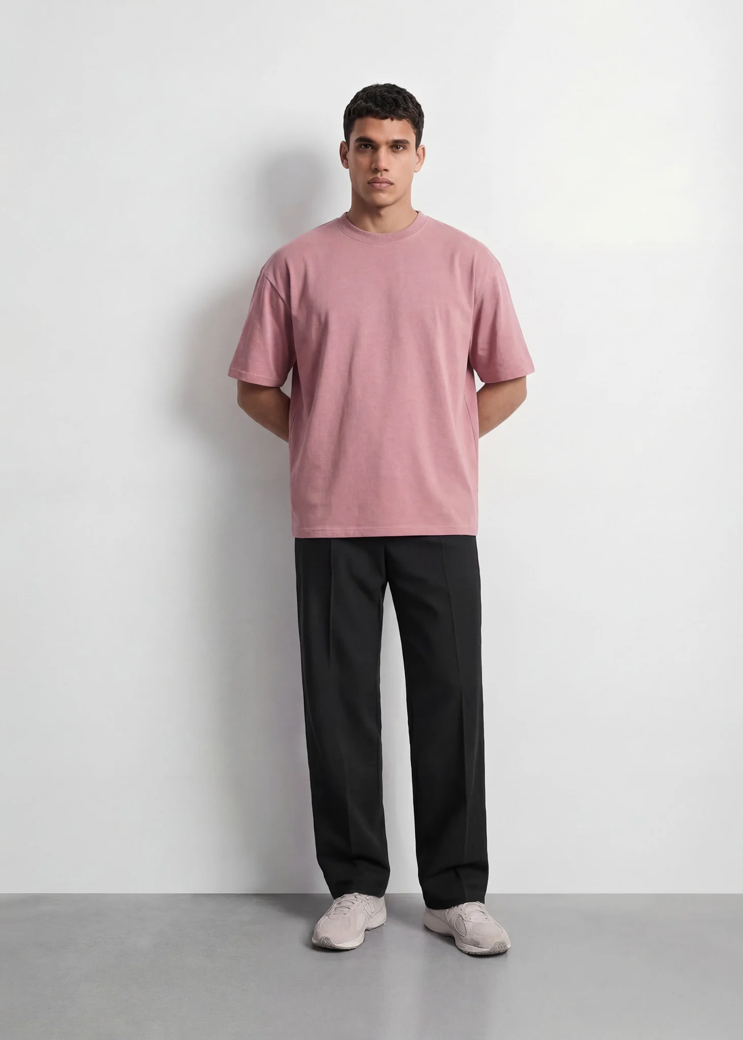 Oversized Basic T-Shirt - Image 5