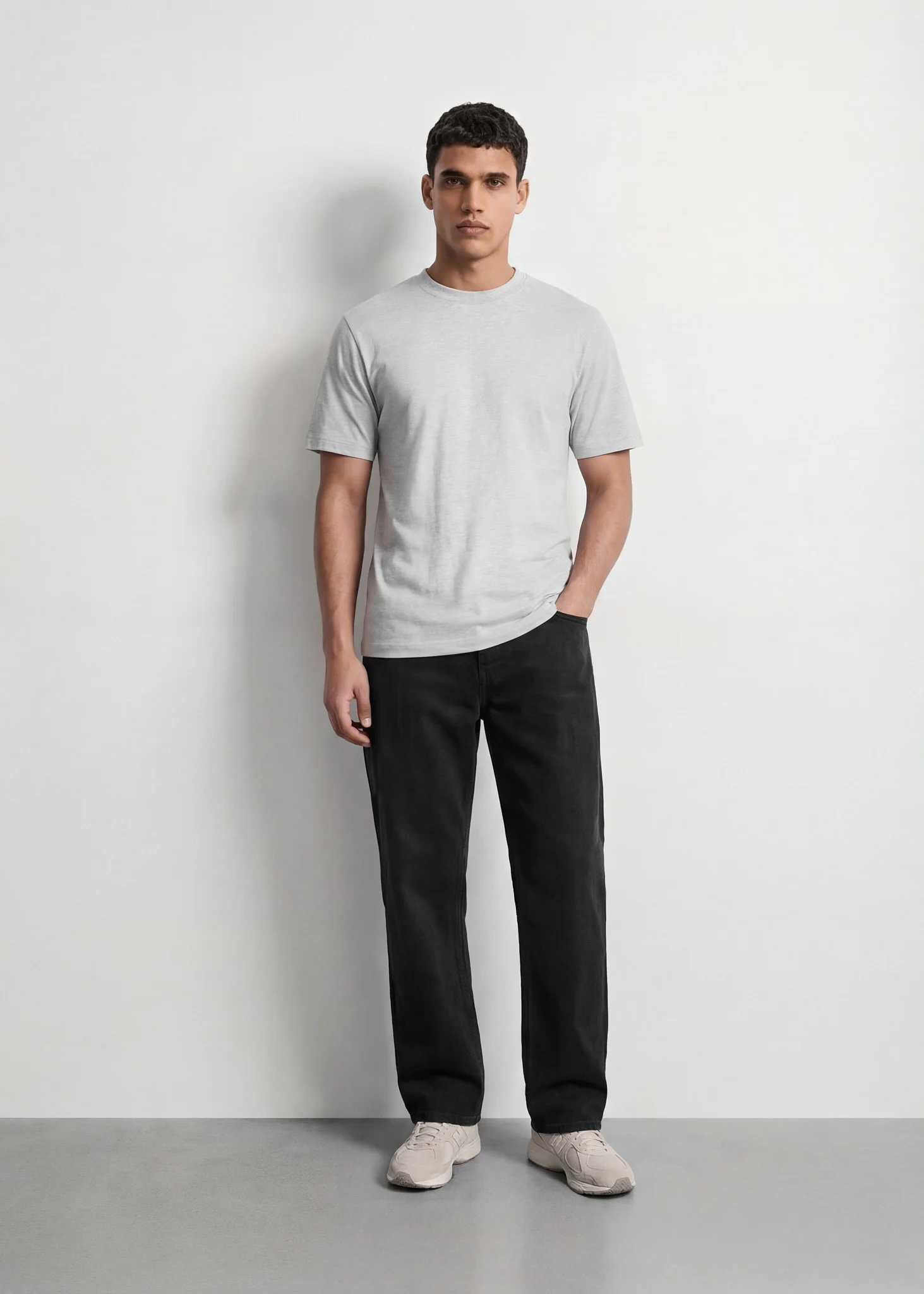 Regular T-Shirt - Image 5