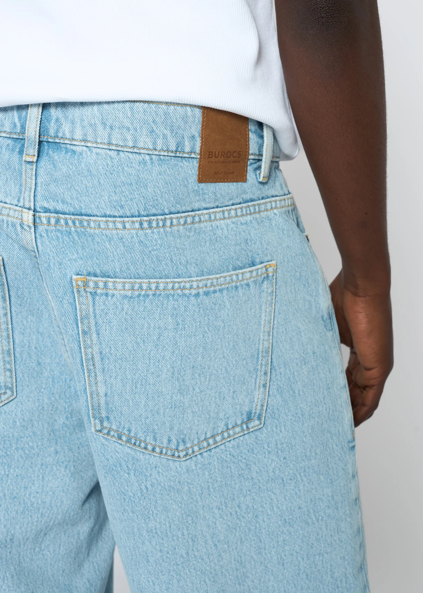Vince Baggy Jeans - Image 8