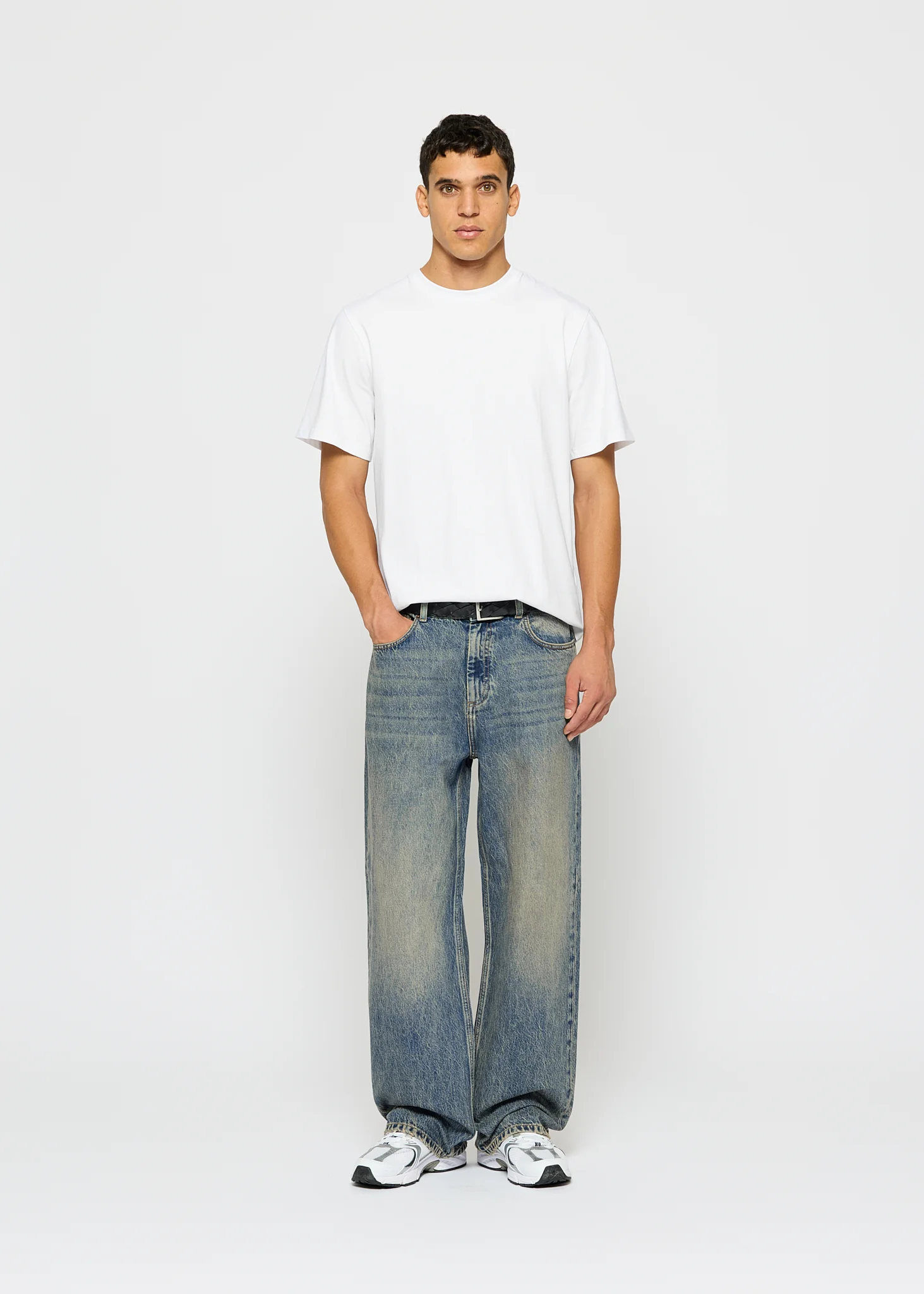 Vince Baggy Jeans - Image 5