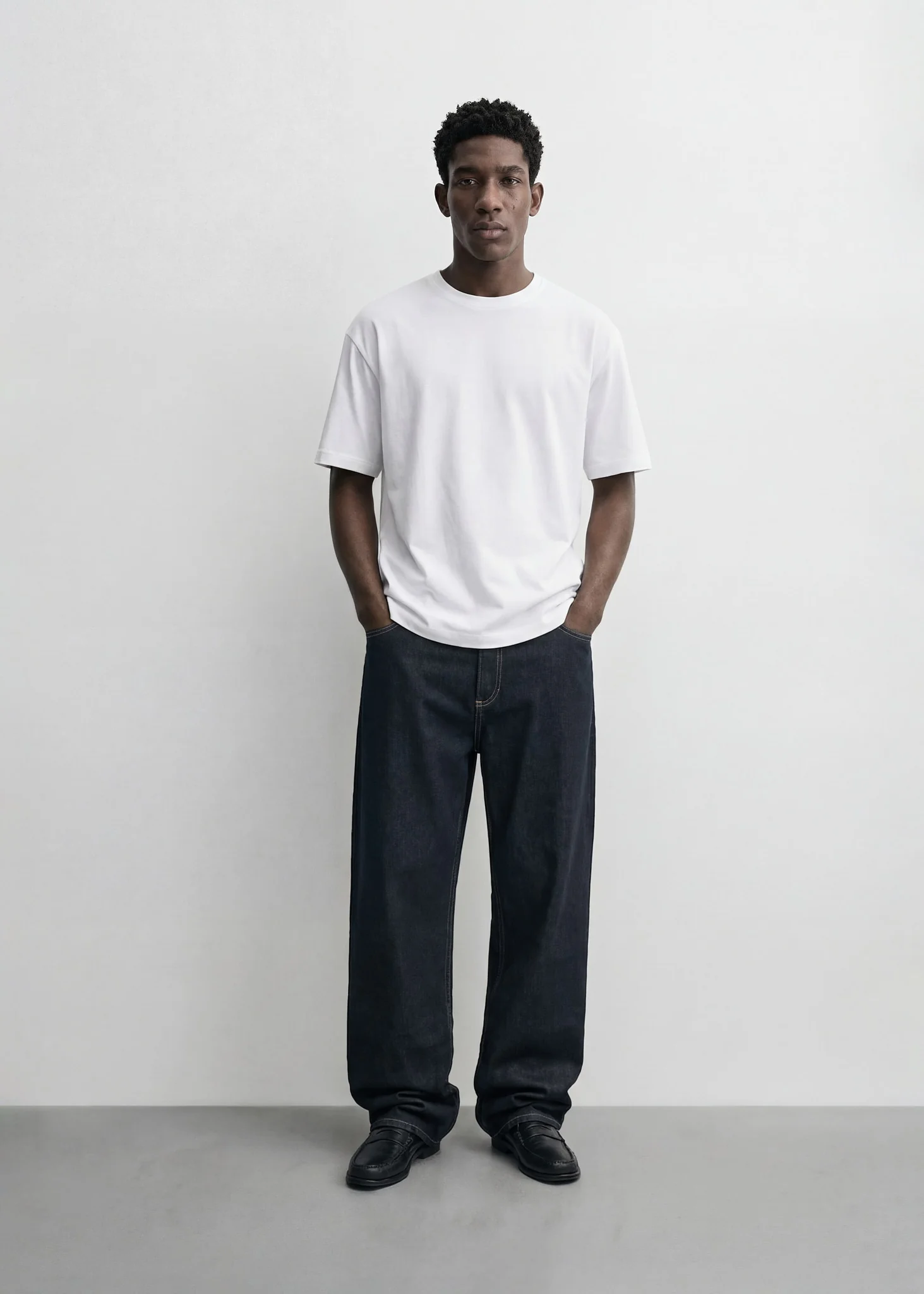 Vince Baggy Jeans - Image 5