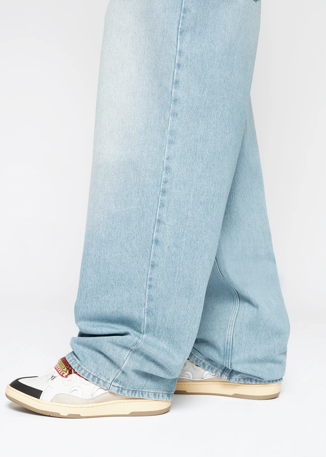 Michael Wide Jeans - Image 8